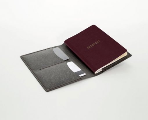 porte-passeport-cuir-recycle-passport-cadeau-affaire-lakange-labrador-compagnon-voyage